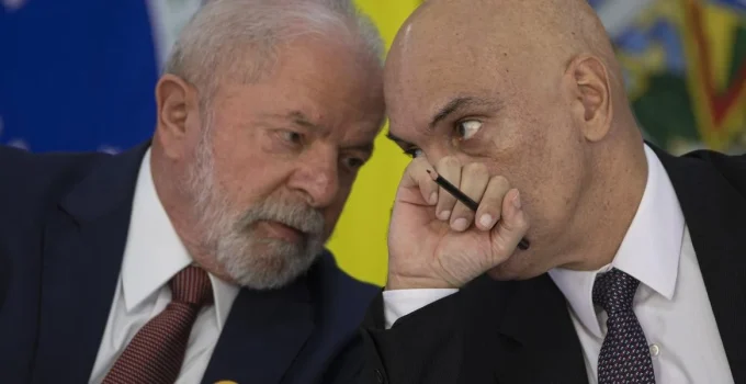 Estadão: Lula joga STF e Moraes "aos leões" ao comentar crise do Banco Master
