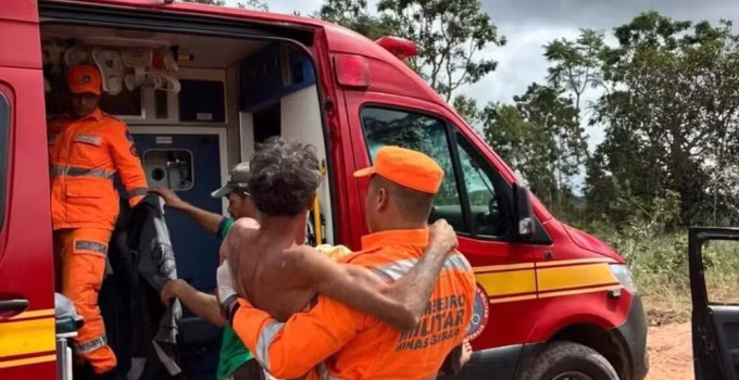 Homem é resgatado após 4 dias perdido em mata de Três Marias, MG, e sobrevive com água de poças