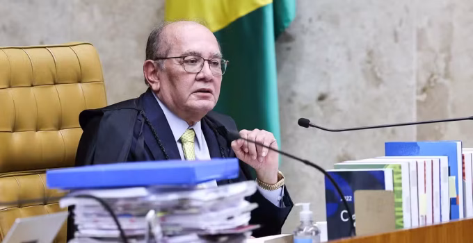 Gilmar Mendes pede investigação de relator de CPI por abuso de autoridade após rejeição de indiciamento de ministros do STF