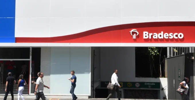 CEO do Bradesco revela otimismo para a economia brasileira em 2026 com PIB em alta e dólar em queda