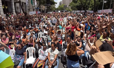Professores da rede municipal de BH aprovam greve por tempo indeterminado a partir de 27 de abril