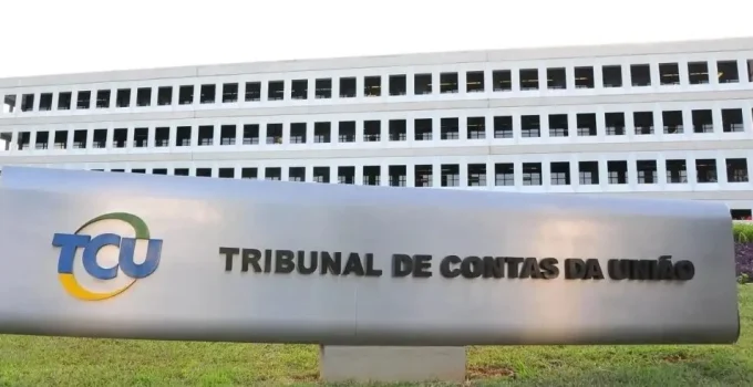 TCU aponta "farra" em jatinhos da FAB, mas recua em cobrar ressarcimento de autoridades