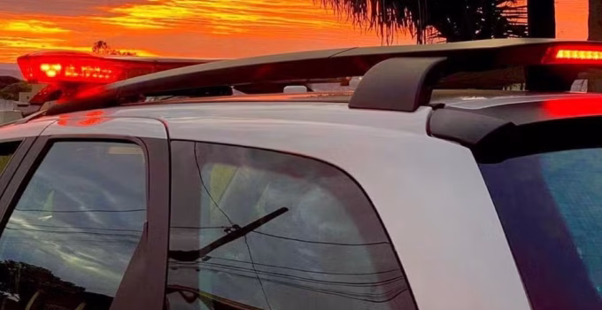 Homem morre em confronto com a PM após perseguição por furto de caminhonete no Triângulo Mineiro