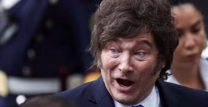 Javier Milei em Israel: Presidente Argentino Afirma que Guerra Contra o Irã é 'o Correto' e Promete Transferir Embaixada para Jerusalém