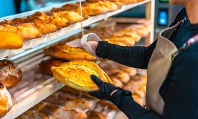 Padaria em BH é condenada a pagar R$ 8,3 mil para cliente agredida após discussão por talher sujo