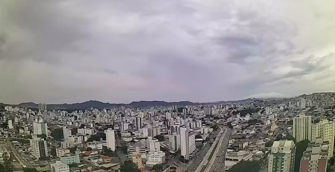 Alerta de Chuva em BH: Defesa Civil emite aviso de raios e ventos fortes até amanhã