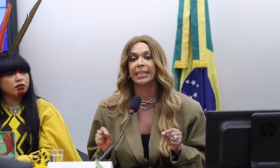 Deputada critica donos de shoppings por resistirem ao fim da escala 6x1: "Preferem a falência à dignidade"