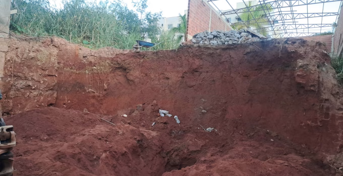 Tragédia em Santana do Paraíso: Trabalhador morre soterrado em obra no Vale do Aço