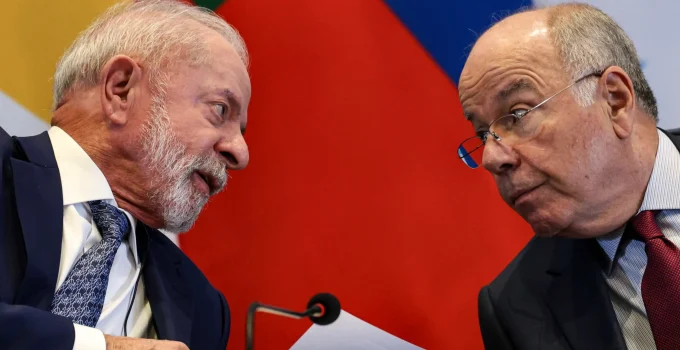 Lula queria expulsar mais um agente americano, mas Itamaraty barrou medida, diz jornal
