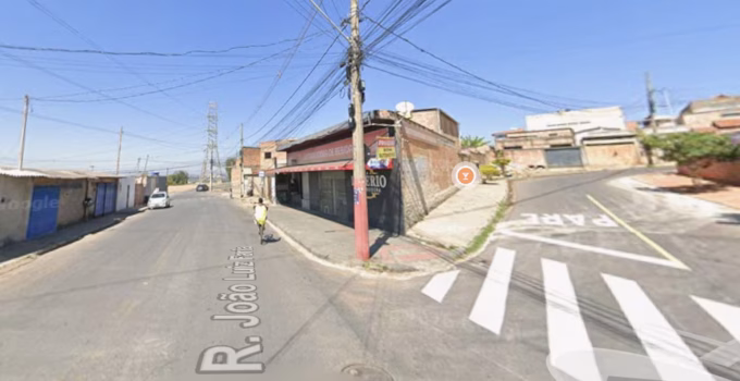 Pagode em Contagem termina em tragédia: Jovem é assassinado a tiros após briga em distribuidora de bebidas