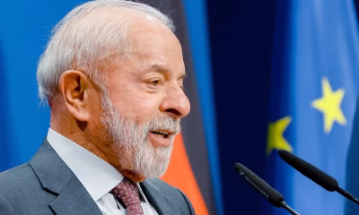 Lula retorna a Brasília após procedimentos médicos em São Paulo