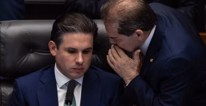 Arthur Lira define relator da PEC do fim da escala 6x1 nesta semana