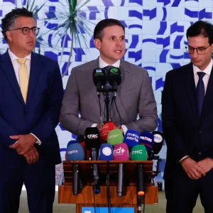 Câmara: Motta define presidência e relatoria da comissão que debaterá fim da escala 6x1