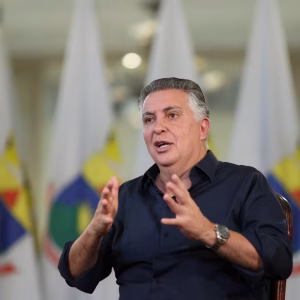 Prefeito de BH critica greve de professores: "Já está chato parar a cidade"