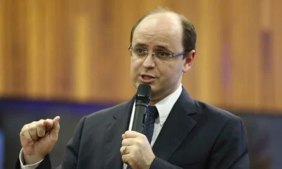 Rossieli Soares é exonerado da Educação em Minas; governo cita investigação preliminar da CGE
