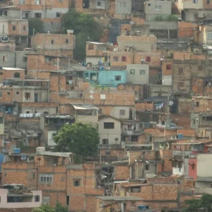 Megaoperação Conjunta das Forças de Segurança Atinge a Pedreira Prado Lopes em BH Contra o Crime Organizado