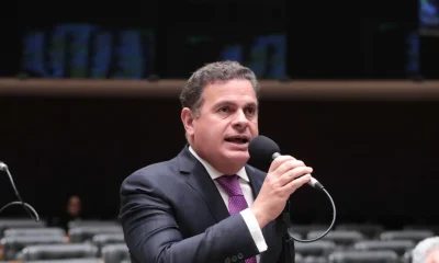 Deputado do PL e ex-assessora firmam acordo com PGR e devolverão R$ 1,4 milhão por "funcionários fantasmas"