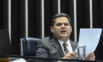 Alcolumbre adia sabatina de indicado de Lula para agência reguladora e critica gestão do Planalto