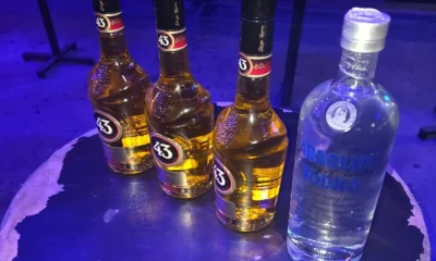 Operação Baco apreende bebidas falsas e contrabandeadas em bares da Pampulha, em BH