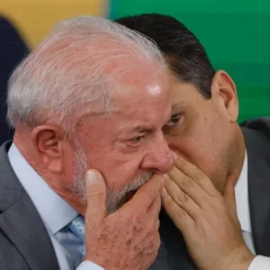 Lula deve repassar a Alcolumbre promulgação de lei sobre dosimetria da pena