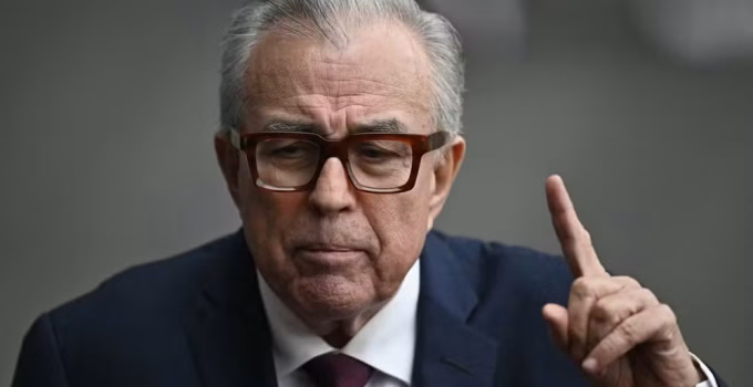 Governador de Sinaloa se afasta após acusações de narcotráfico nos EUA; México pede provas
