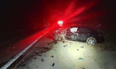 Carros colidem e pegam fogo em rodovia de Minas; três feridos são resgatados em meio às chamas