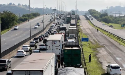 Governo Lula anuncia 41 praças de descanso para caminhoneiros e amplia linhas de crédito