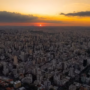 Previsão do Tempo em BH: Segunda-feira (4) terá sol entre nuvens e mínima de 16°C