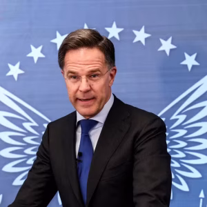 Chefe da Otan afirma que europeus 'entenderam o recado' de Trump sobre bases militares e Irã