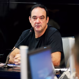 PL articula Flávio Roscoe para governo de Minas e mira apoio de Cleitinho em busca de palanque para Bolsonaro