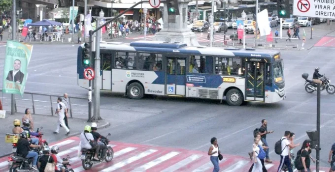 PBH altera itinerário de 3 linhas de ônibus que impactam bairros da região Noroeste de BH
