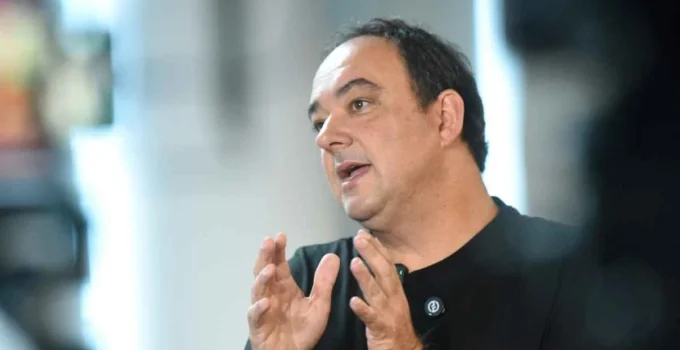 Flávio Roscoe ganha força no PL para governo de Minas em meio a articulações políticas