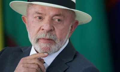 Lula marca presença na posse de novos presidentes do TSE, indicados por Bolsonaro