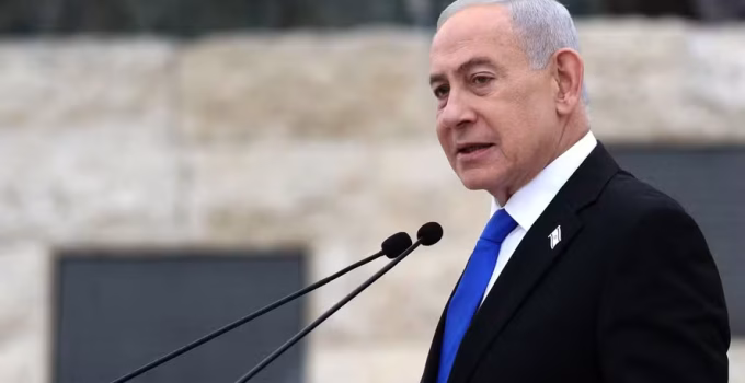 Netanyahu afirma que guerra contra Irã não acabou e aponta para material nuclear e mísseis como desafios