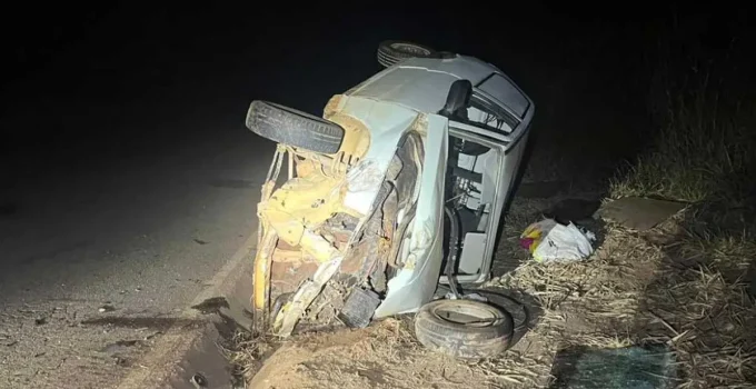 Colisão Frontal na MG-270: Ultrapassagem Proibida Deixa Jovem Ferido em Entre Rios de Minas