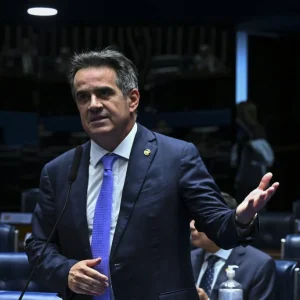 Ciro Nogueira protocola PL para elevar teto do FGC, medida já investigada pela PF
