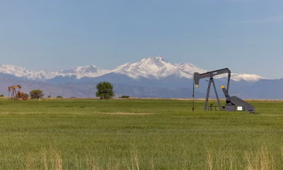 Preço do petróleo ultrapassa US$ 111 com ameaças de Trump ao Irã e tensões geopolíticas crescentes