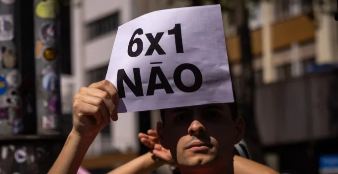 Arthur Lira anuncia busca por consenso para pôr fim à escala 6x1 em regime de trabalho