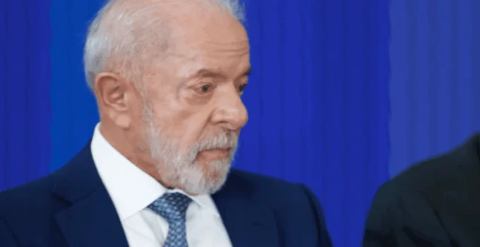 Lula alerta que falhas democráticas alimentam movimentos antissistema e defende diálogo com Trump