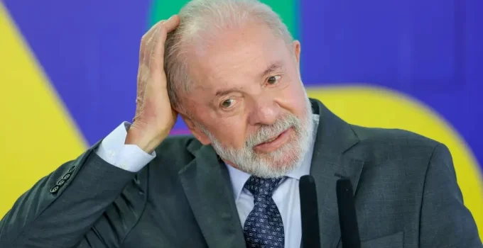 Governo Lula é criticado por 'tibieza' em relação a brasileiros em Portugal e altos gastos com viagens