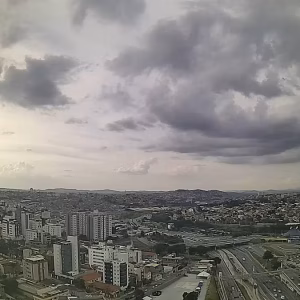 Alerta de Chuvas Fortes em BH: Defesa Civil prevê raios e ventos de até 50 km/h nas próximas horas