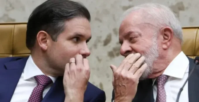 Lula se reúne com Arthur Lira e ministro do Trabalho para debater fim da escala 6x1