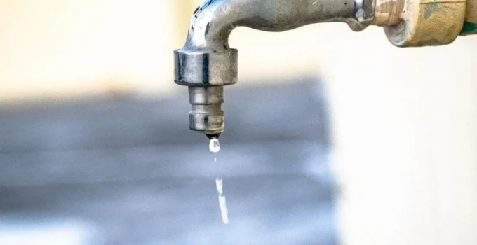 Manutenção Emergencial da Copasa: Bairros de BH e Contagem Podem Ter Interrupção no Abastecimento de Água Nesta Terça-feira