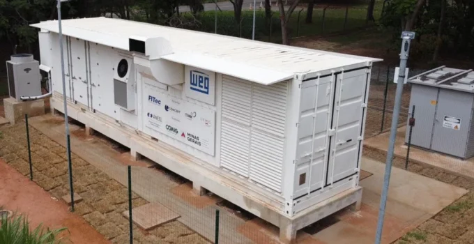 Minas Gerais e Nordeste: Bônus em Leilões de Baterias Impulsionam Armazenamento de Energia Renovável