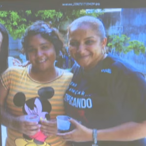 ‘Chamava todo mundo de tia’: Mulher de 37 anos enganou BH e outros estados como a ‘Órfã Brasileira’