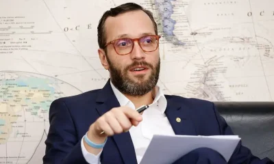 Deputado bolsonarista usou cargo para beneficiar banco em crise e pressionar BC