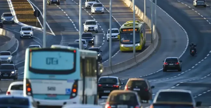 Câmara aprova isenção de IPVA para veículos com mais de 20 anos; texto segue para promulgação