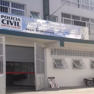 Idosos de 68 e 69 anos são presos em BH sob suspeita de abusar sexualmente de crianças e adolescente