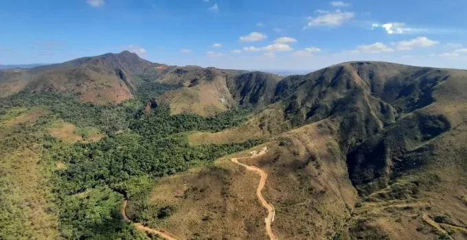 STF mantém suspensão de licenças de mineração na Serra do Curral e frustra planos do Governo de MG