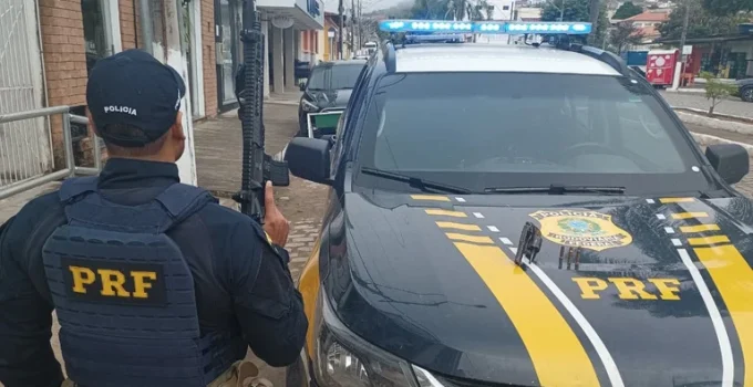 Operação Cerco Fechado: PRF resgata empresário sequestrado e prende trio em Itaobim, no Vale do Jequitinhonha